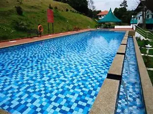 Beruang Hill Resort Malacca 3*,