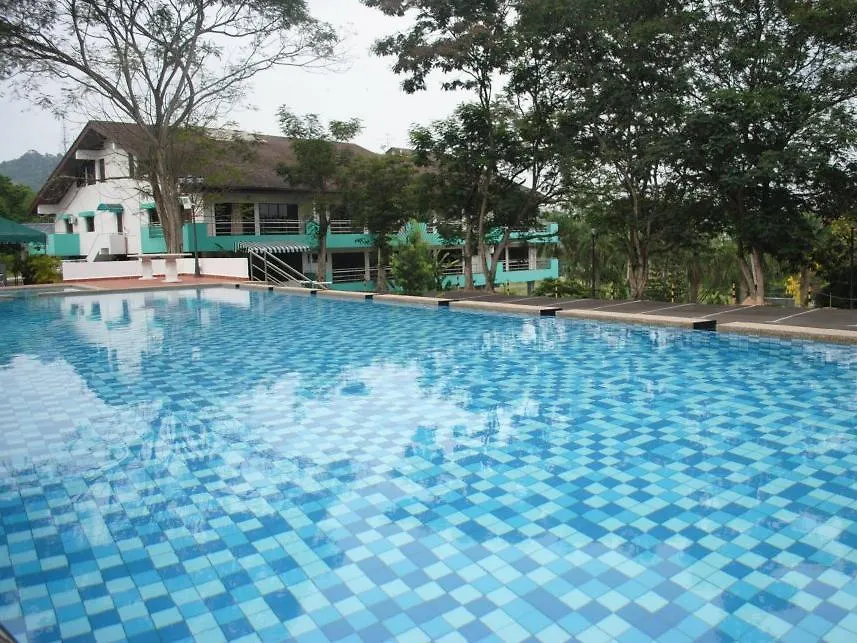 Beruang Hill Resort Malacca 3*,